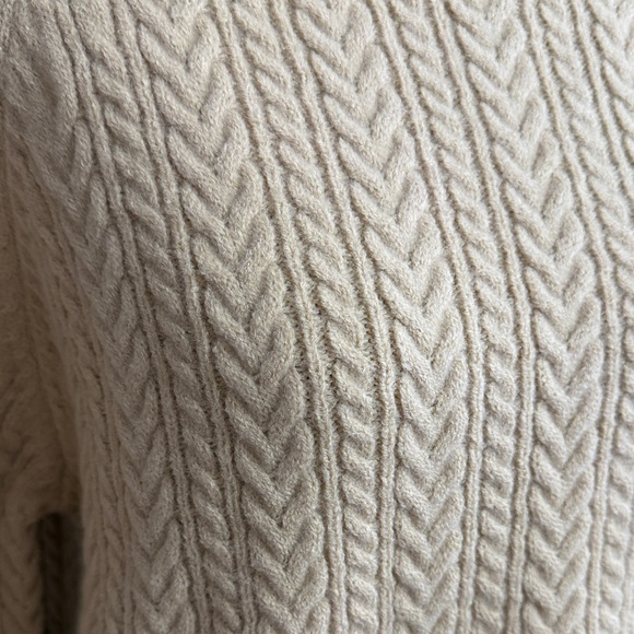 Cream Cable Knit Sweater - Picture 2 of 6